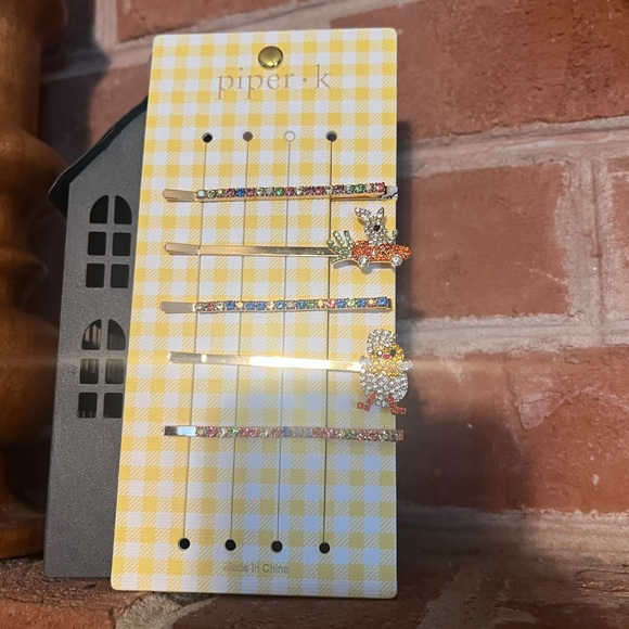 piper - k | Easter Themed Barrettes - Picture 2 of 4